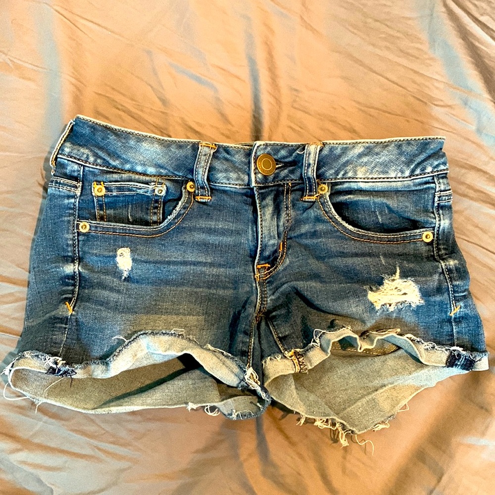 American eagle stretchy shorts
